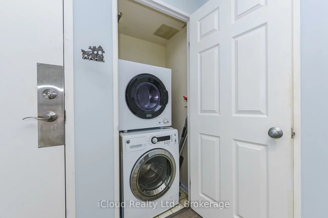 4460, Tucana, Hurontario, Mississauga