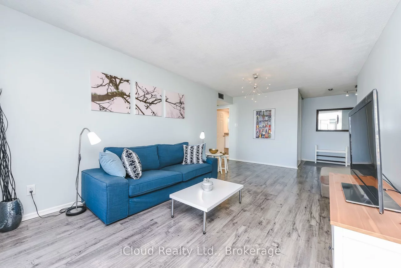 4460, Tucana, Hurontario, Mississauga