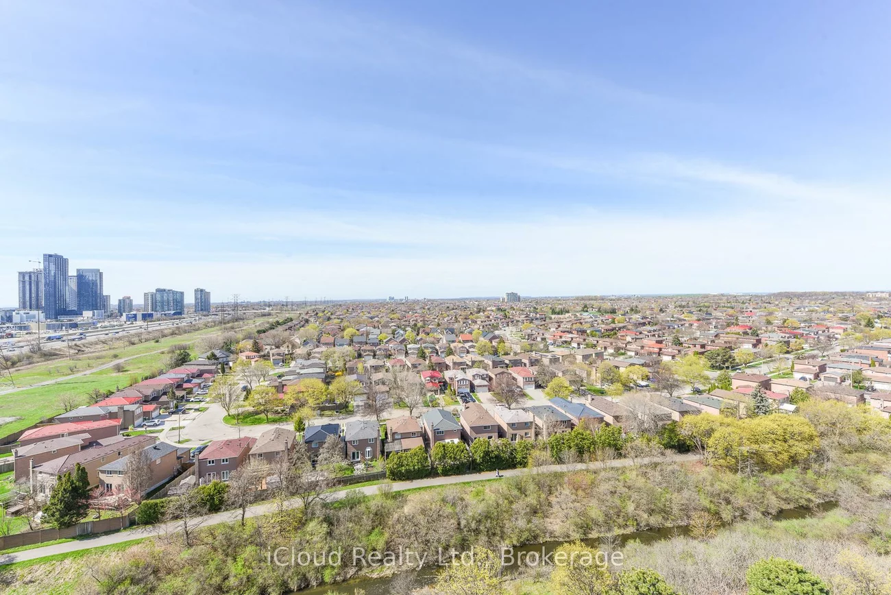 4460, Tucana, Hurontario, Mississauga