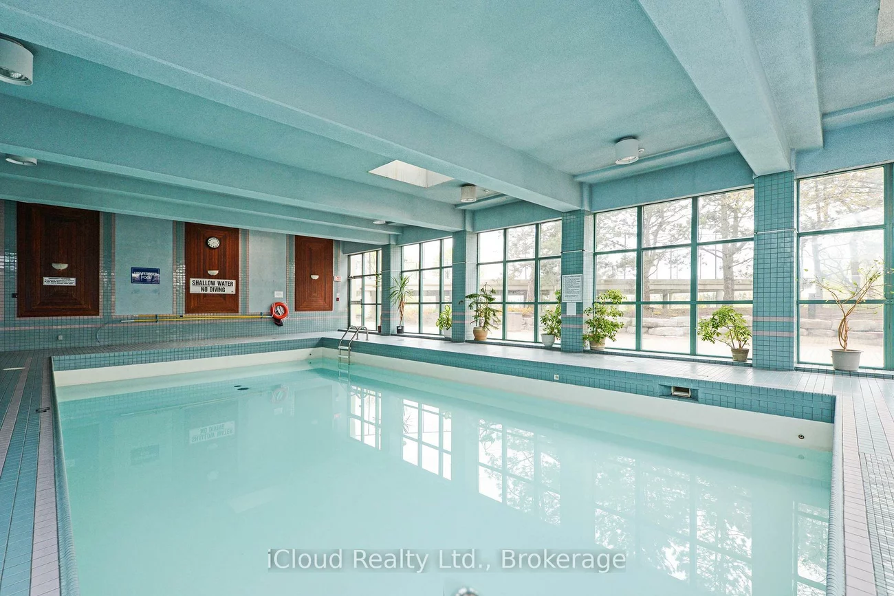 4460, Tucana, Hurontario, Mississauga