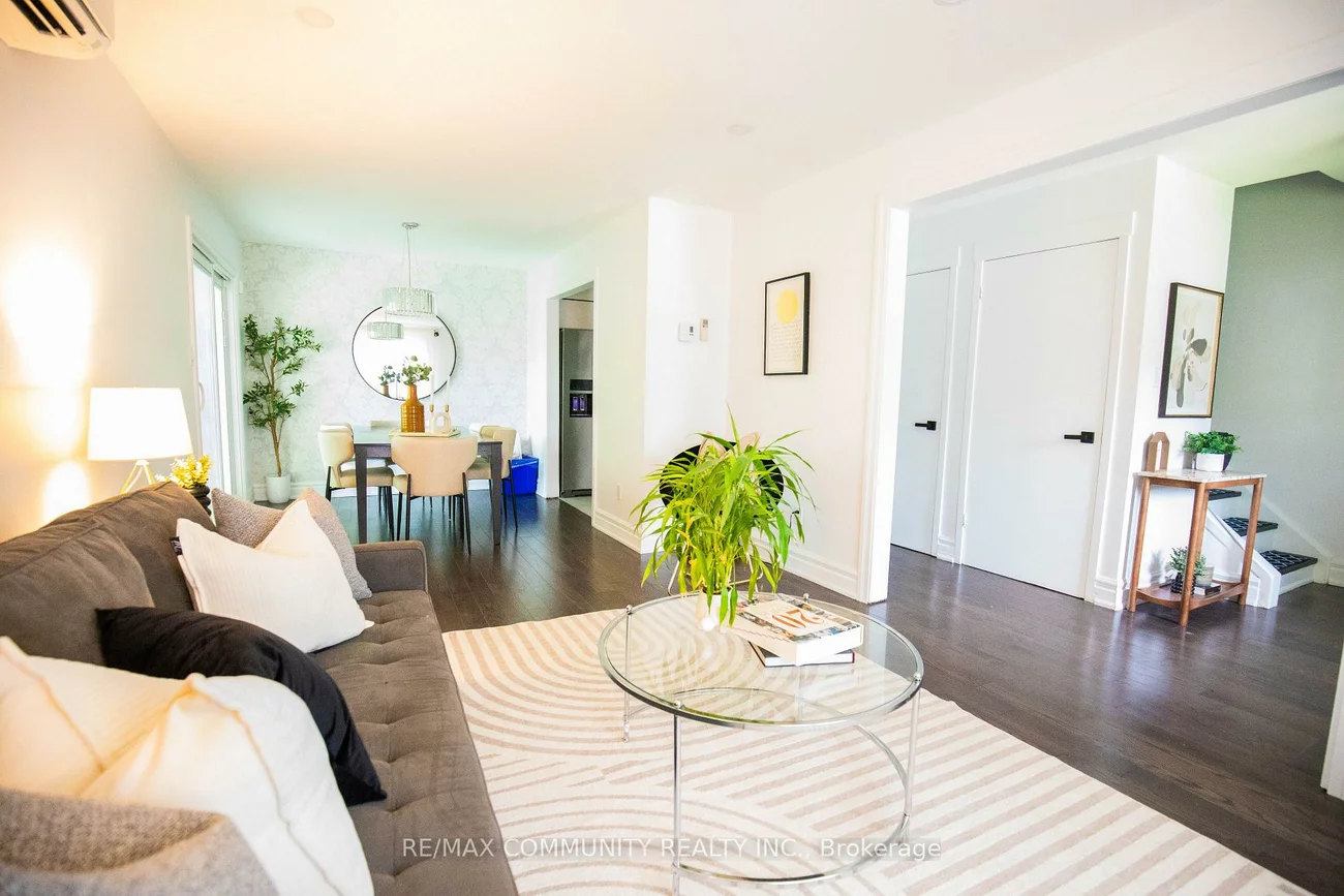 6540, Falconer, Streetsville, Mississauga