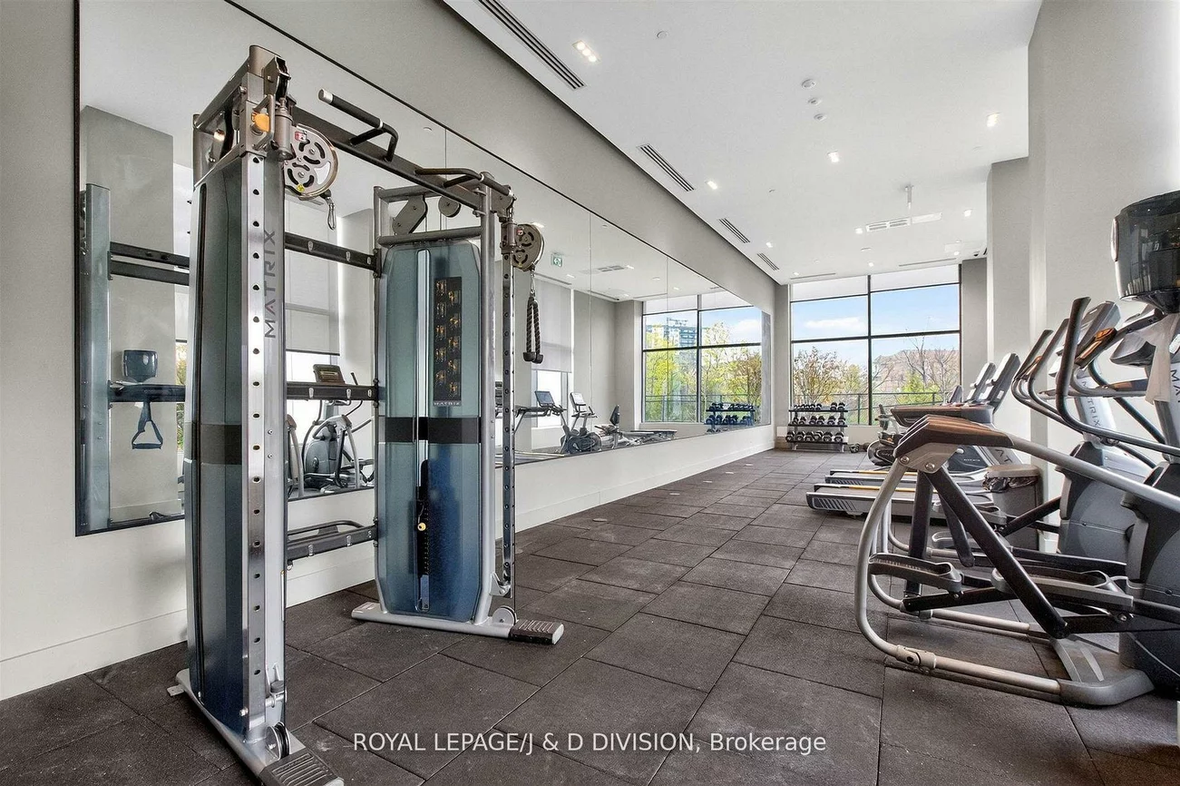 1063, Douglas McCurdy, Lakeview, Mississauga