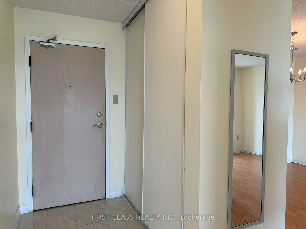 700, Constellation, Hurontario, Mississauga