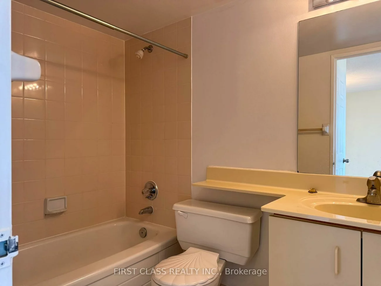 700, Constellation, Hurontario, Mississauga