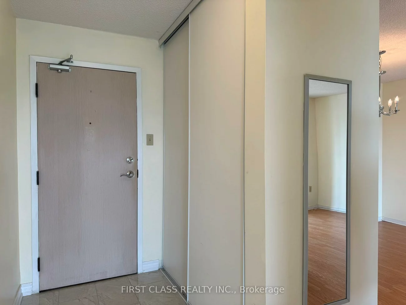 700, Constellation, Hurontario, Mississauga