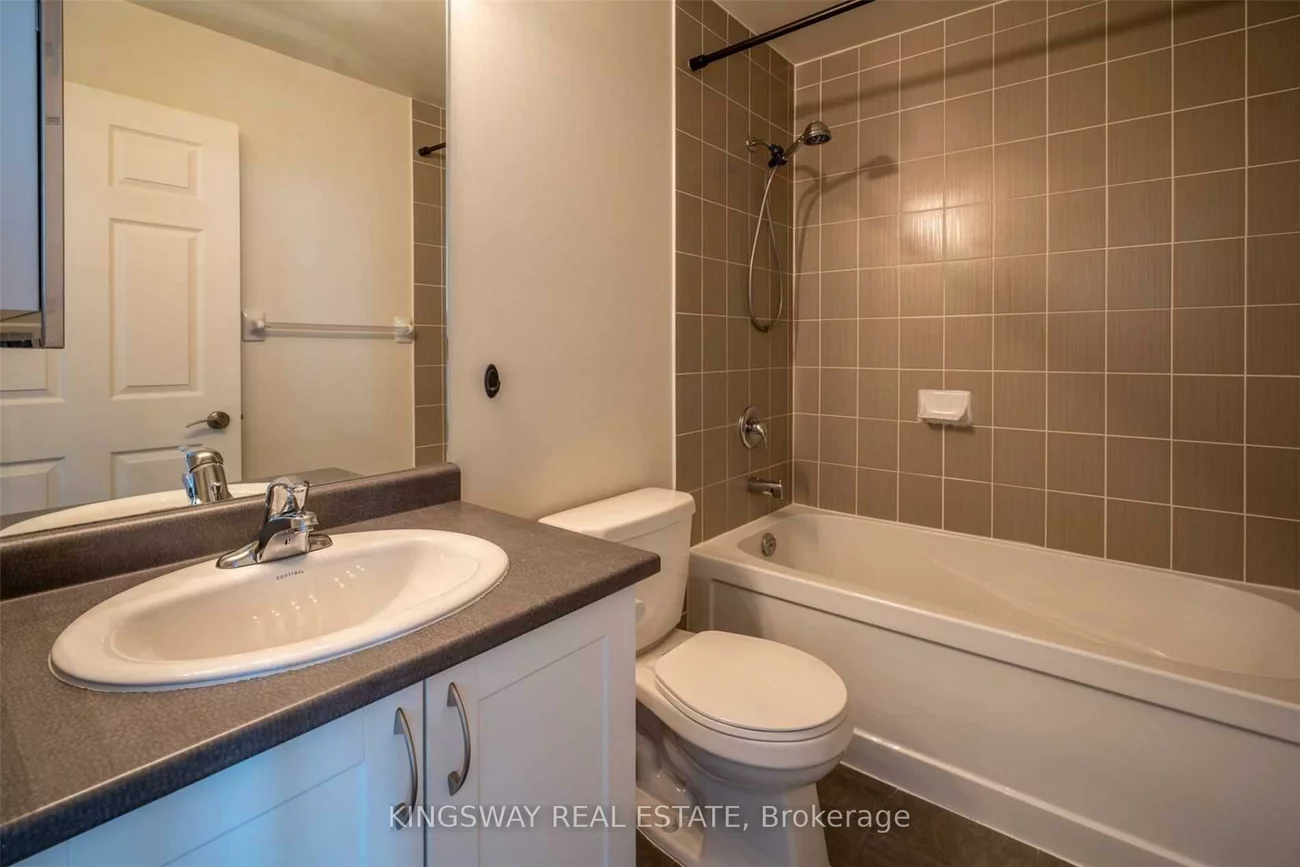 339, Rathburn, City Centre, Mississauga