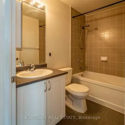 339, Rathburn, City Centre, Mississauga
