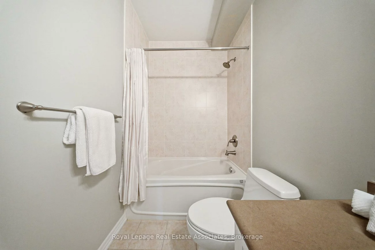 32, St Lawrence, Port Credit, Mississauga