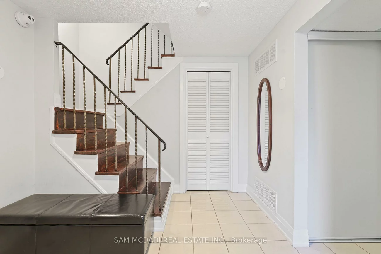 3175, Kirwin, Cooksville, Mississauga