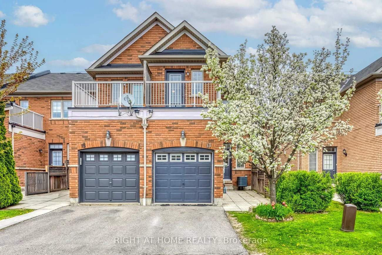 1015, Galesway, East Credit, Mississauga