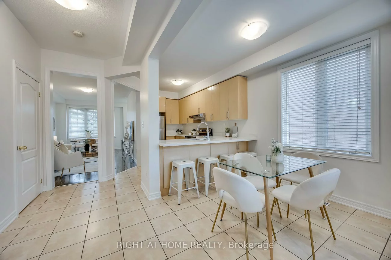 1015, Galesway, East Credit, Mississauga