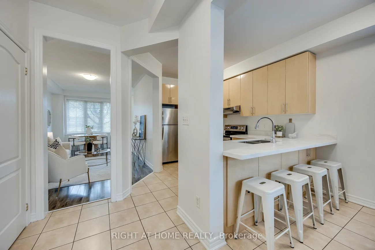 1015, Galesway, East Credit, Mississauga