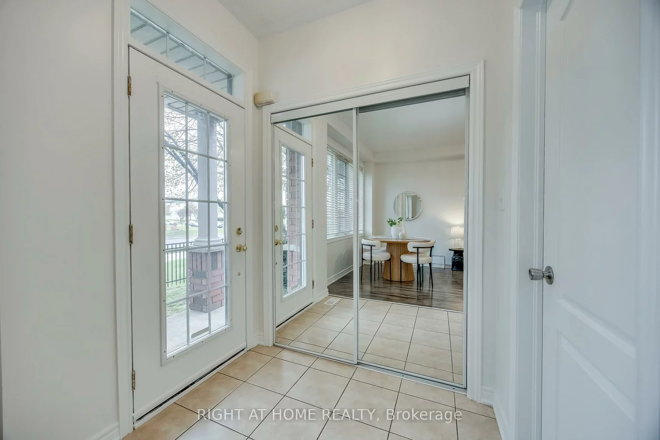 1015, Galesway, East Credit, Mississauga