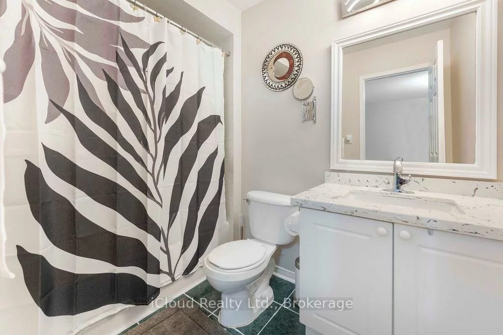 1480, Britannia, East Credit, Mississauga