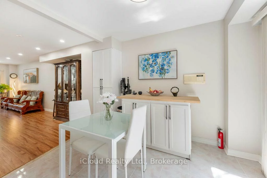 1480, Britannia, East Credit, Mississauga