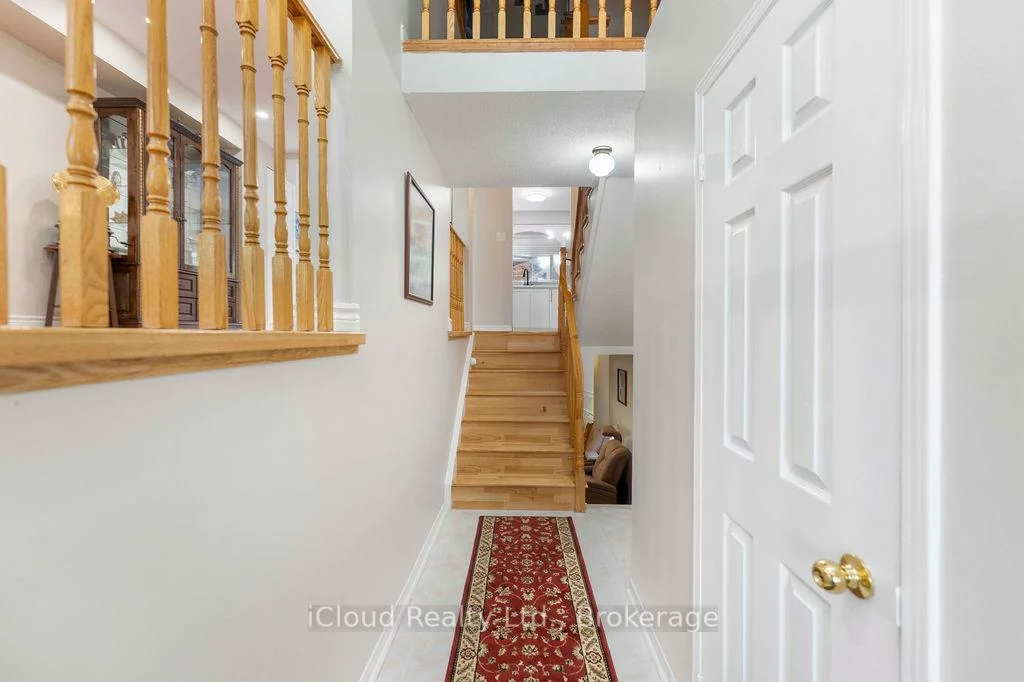 1480, Britannia, East Credit, Mississauga