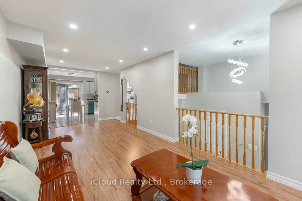1480, Britannia, East Credit, Mississauga