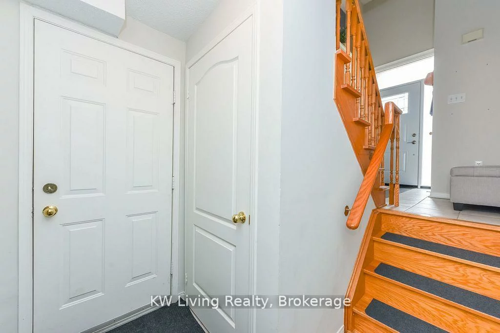 1588, South Parade, East Credit, Mississauga