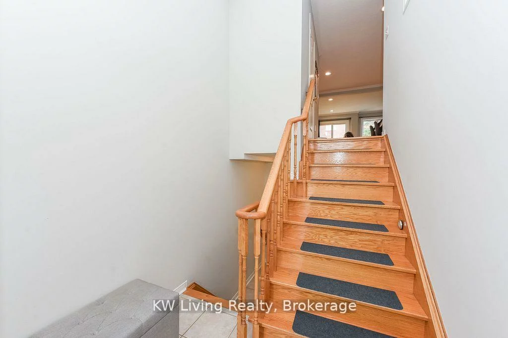 1588, South Parade, East Credit, Mississauga