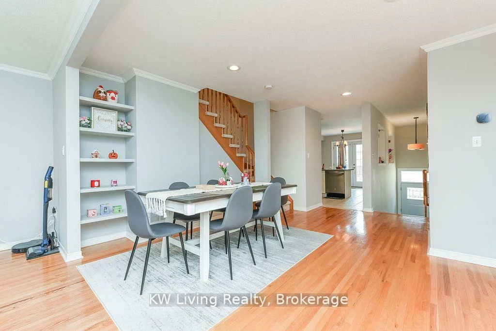 1588, South Parade, East Credit, Mississauga