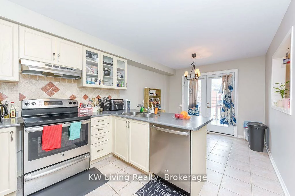 1588, South Parade, East Credit, Mississauga