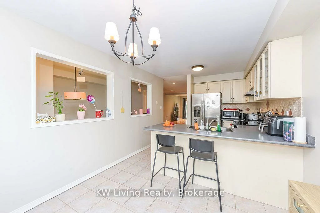 1588, South Parade, East Credit, Mississauga