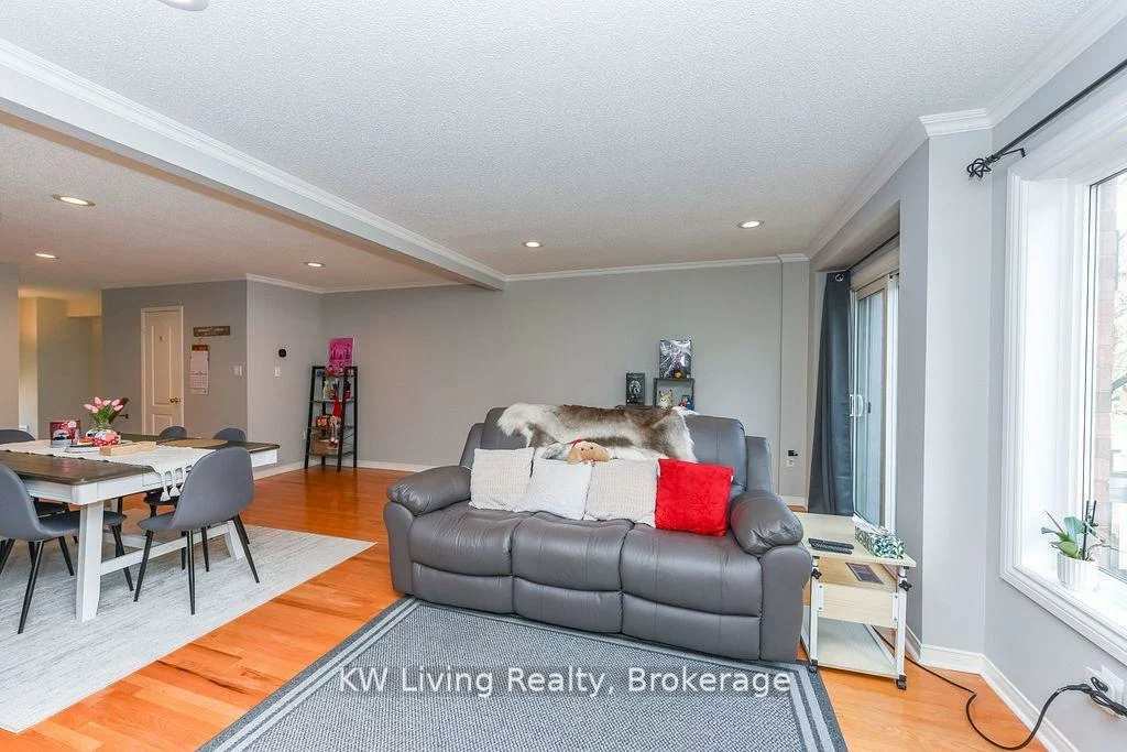 1588, South Parade, East Credit, Mississauga