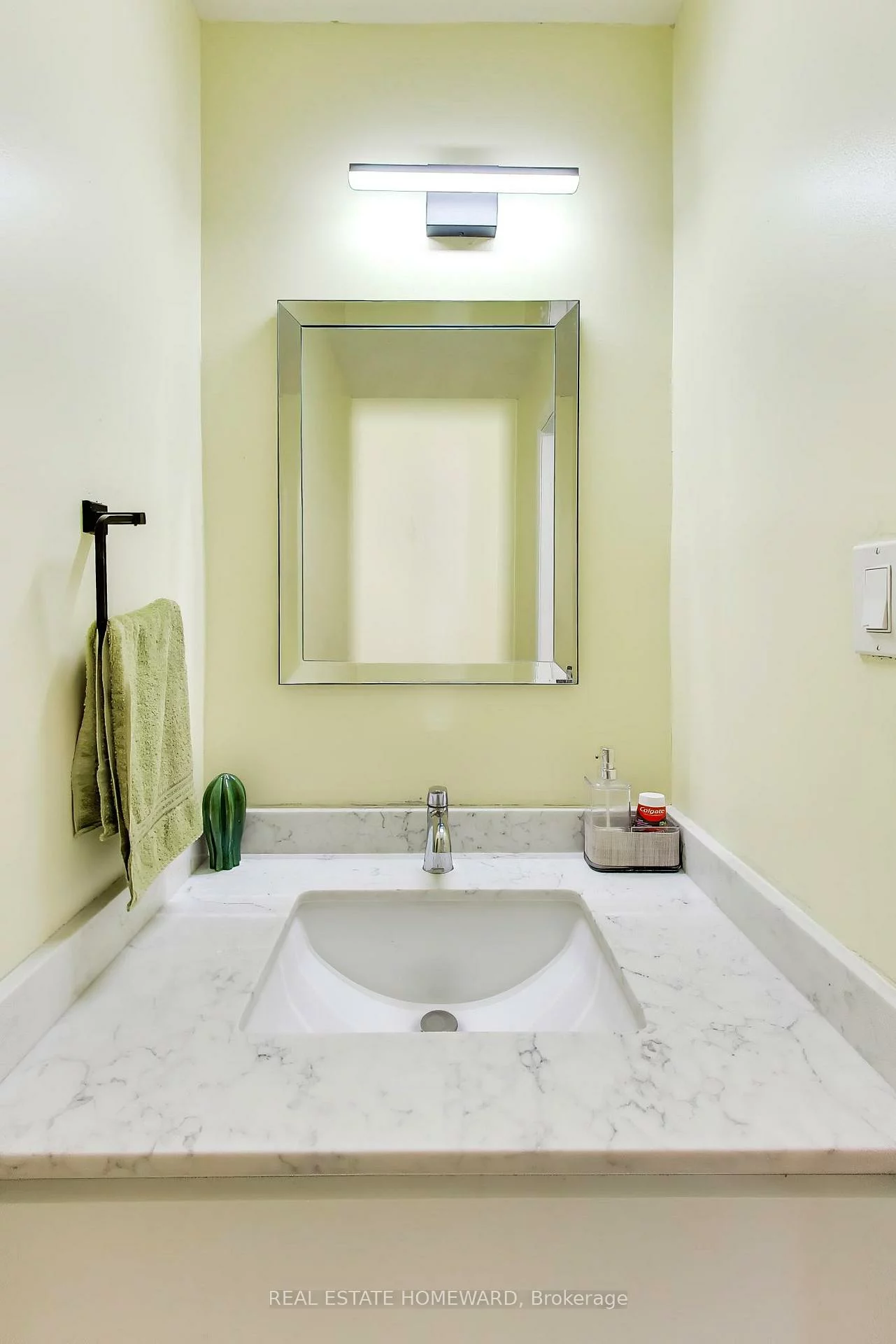 7251, Copenhagen, Meadowvale, Mississauga