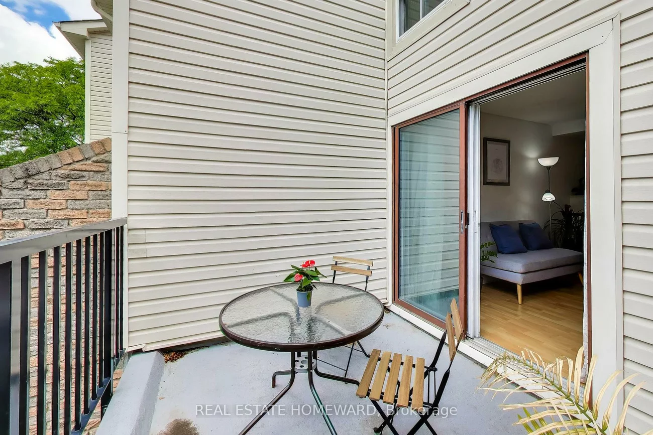 7251, Copenhagen, Meadowvale, Mississauga