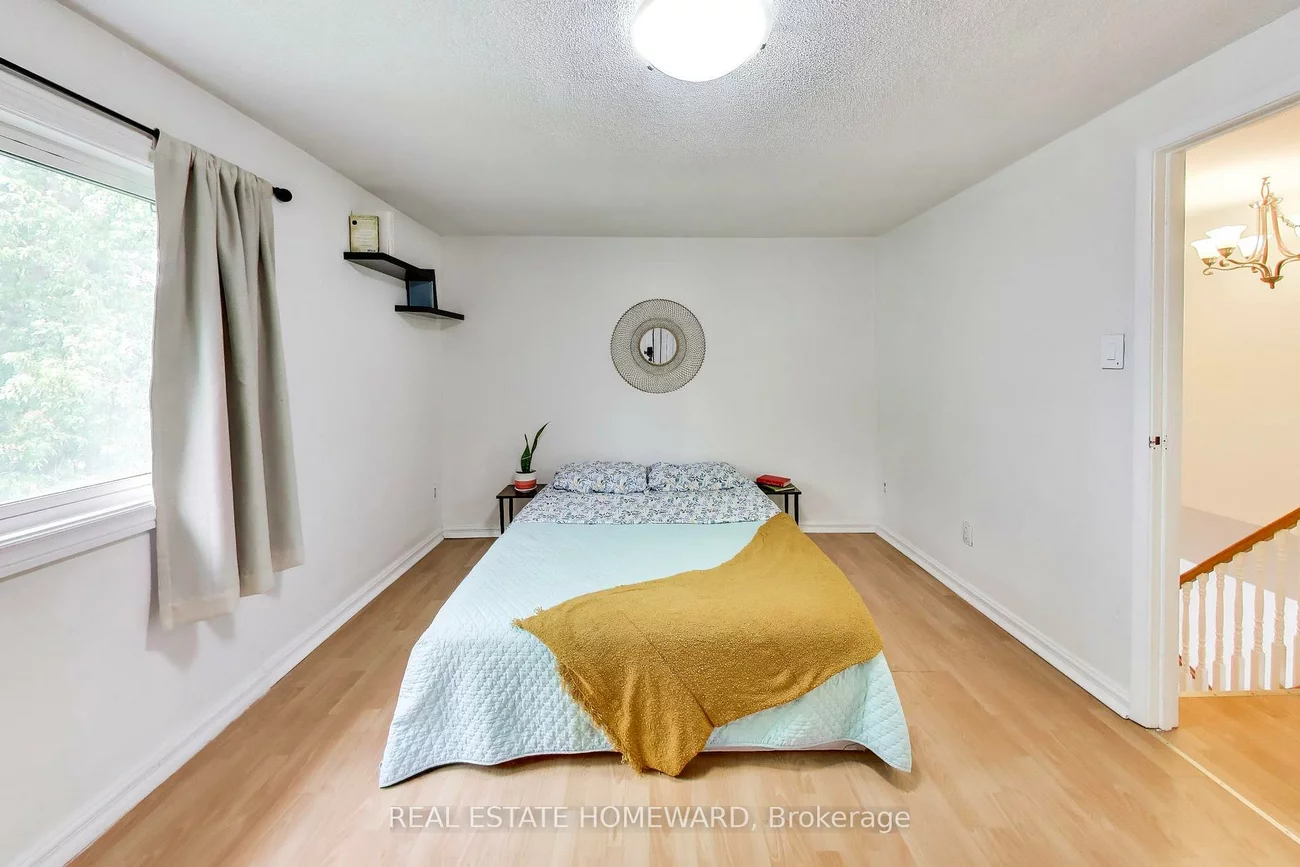7251, Copenhagen, Meadowvale, Mississauga