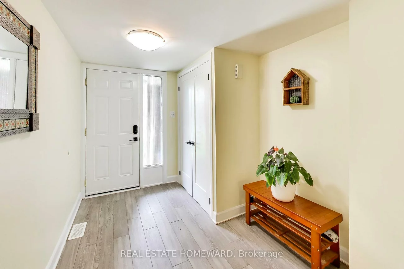 7251, Copenhagen, Meadowvale, Mississauga