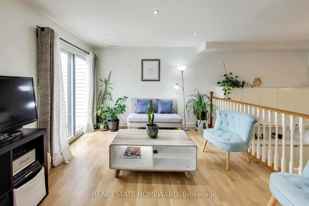 7251, Copenhagen, Meadowvale, Mississauga