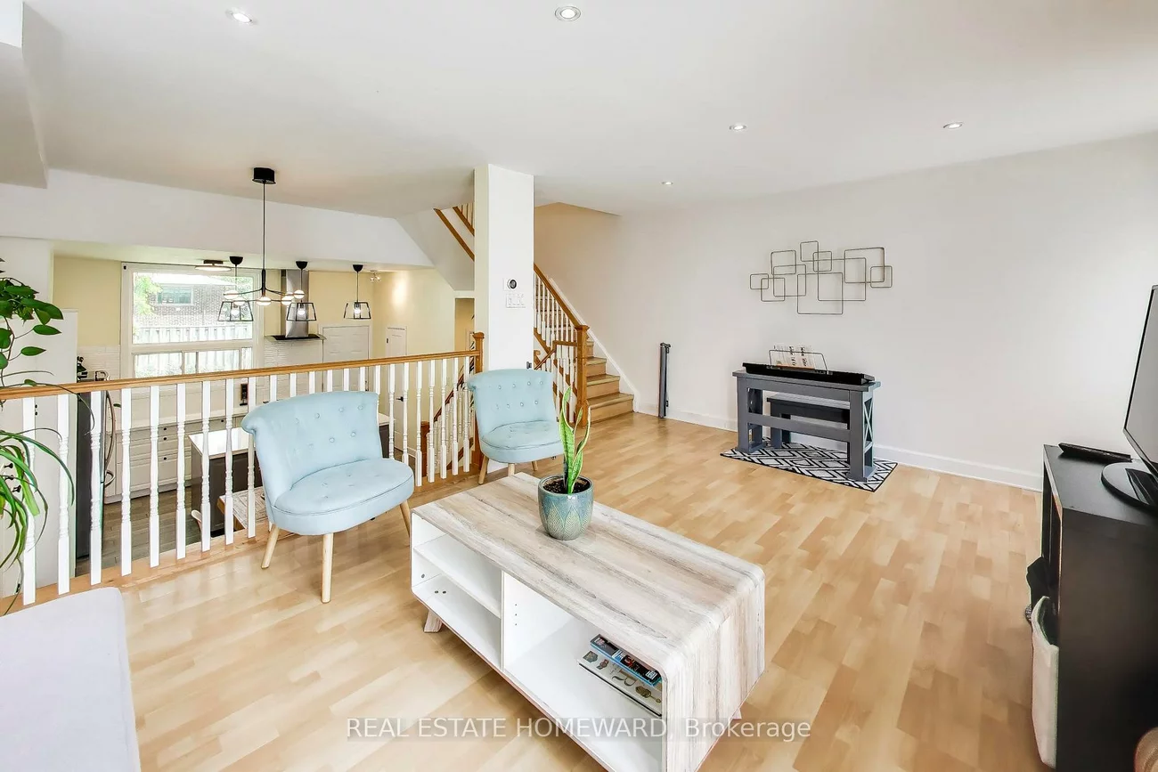 7251, Copenhagen, Meadowvale, Mississauga