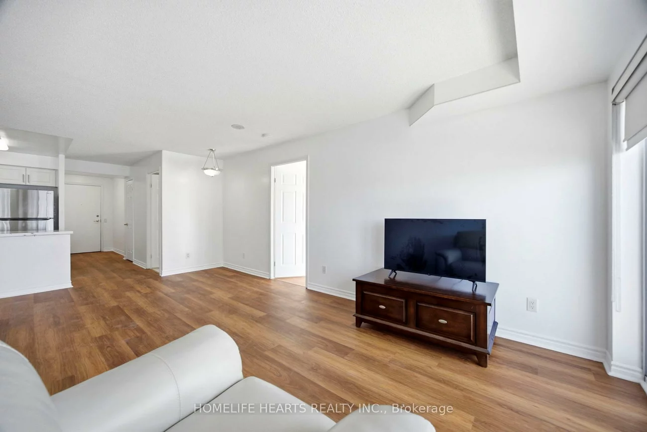 25, Kingsbridge Garden, Hurontario, Mississauga