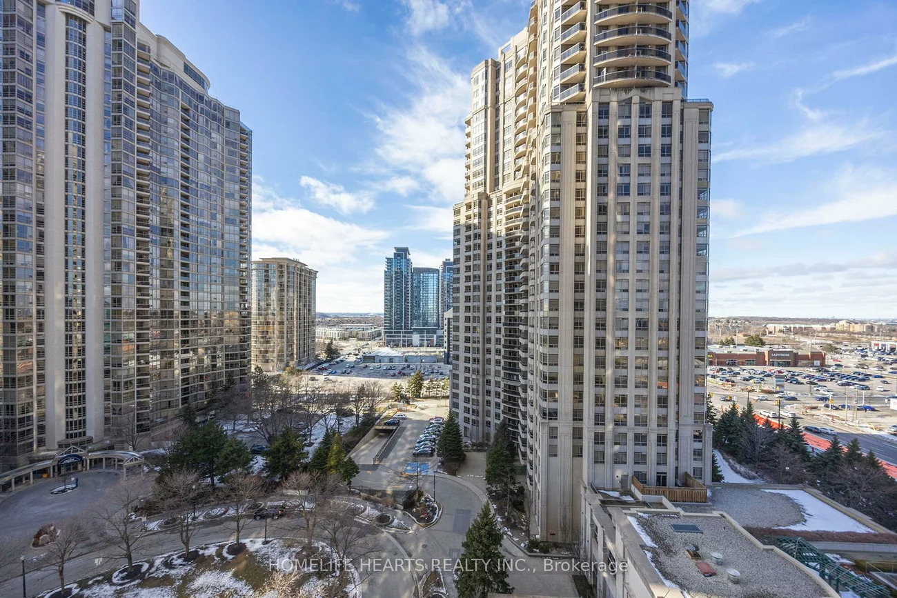 25, Kingsbridge Garden, Hurontario, Mississauga