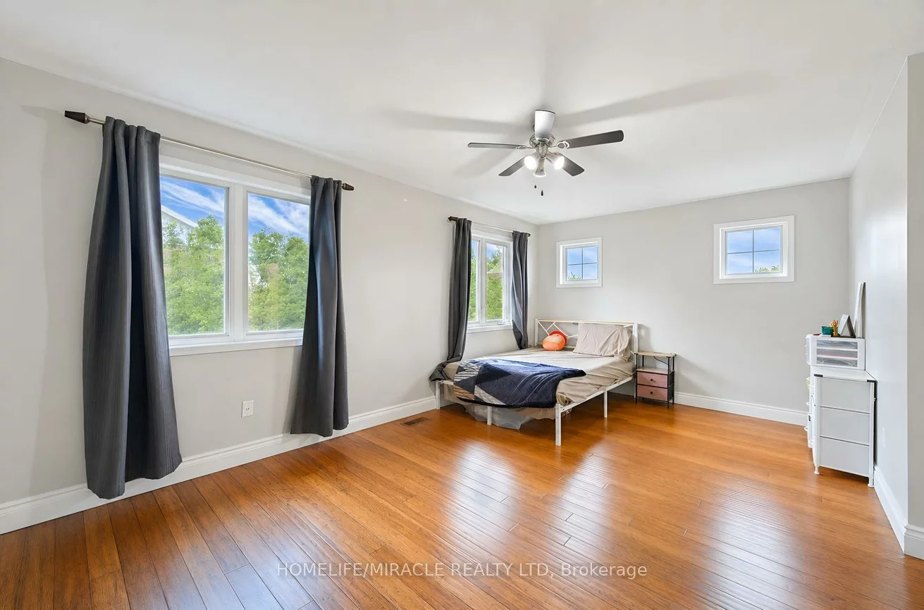 7284, Bellshire, Meadowvale Village, Mississauga