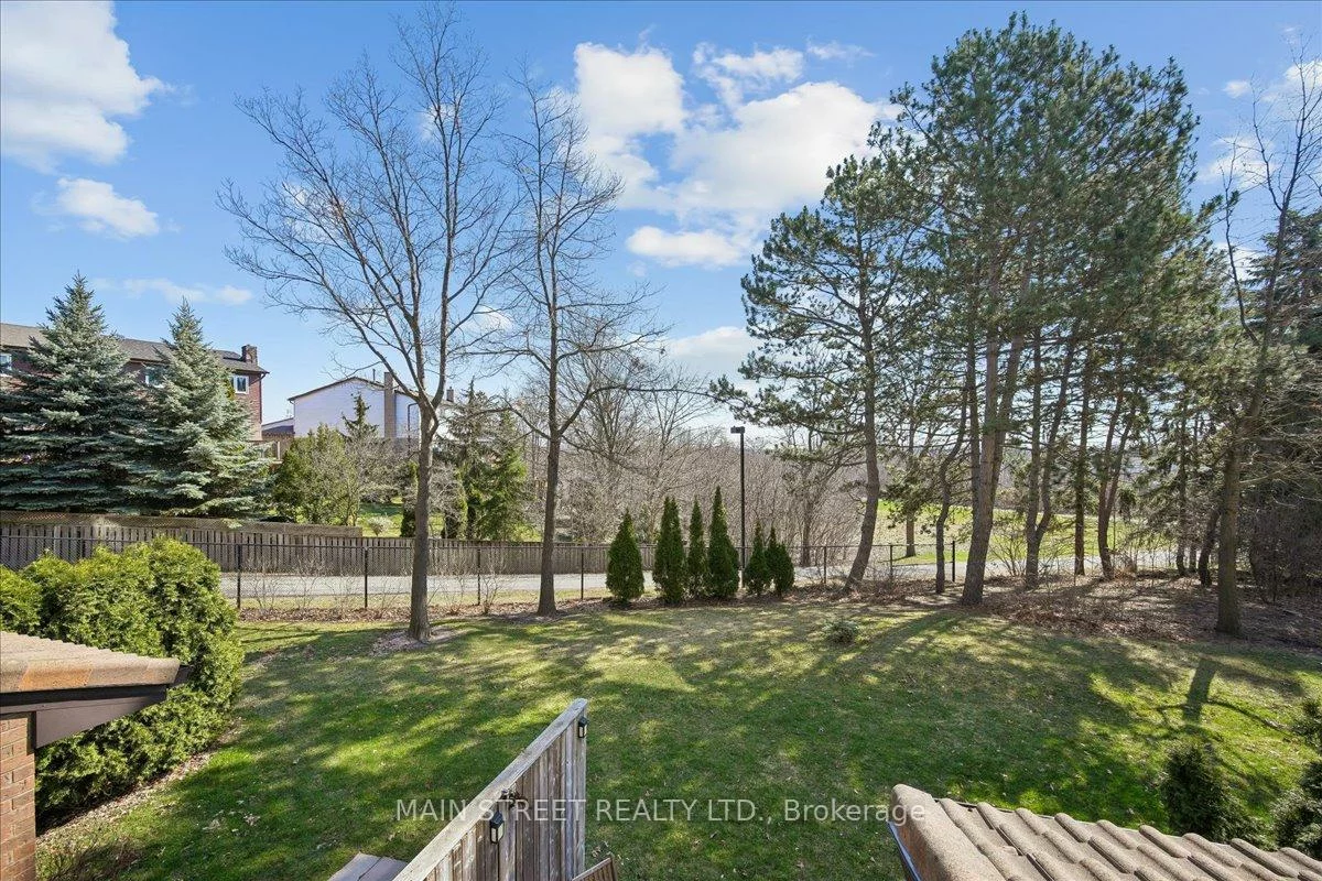 1000, Cedarglen, Erindale, Mississauga