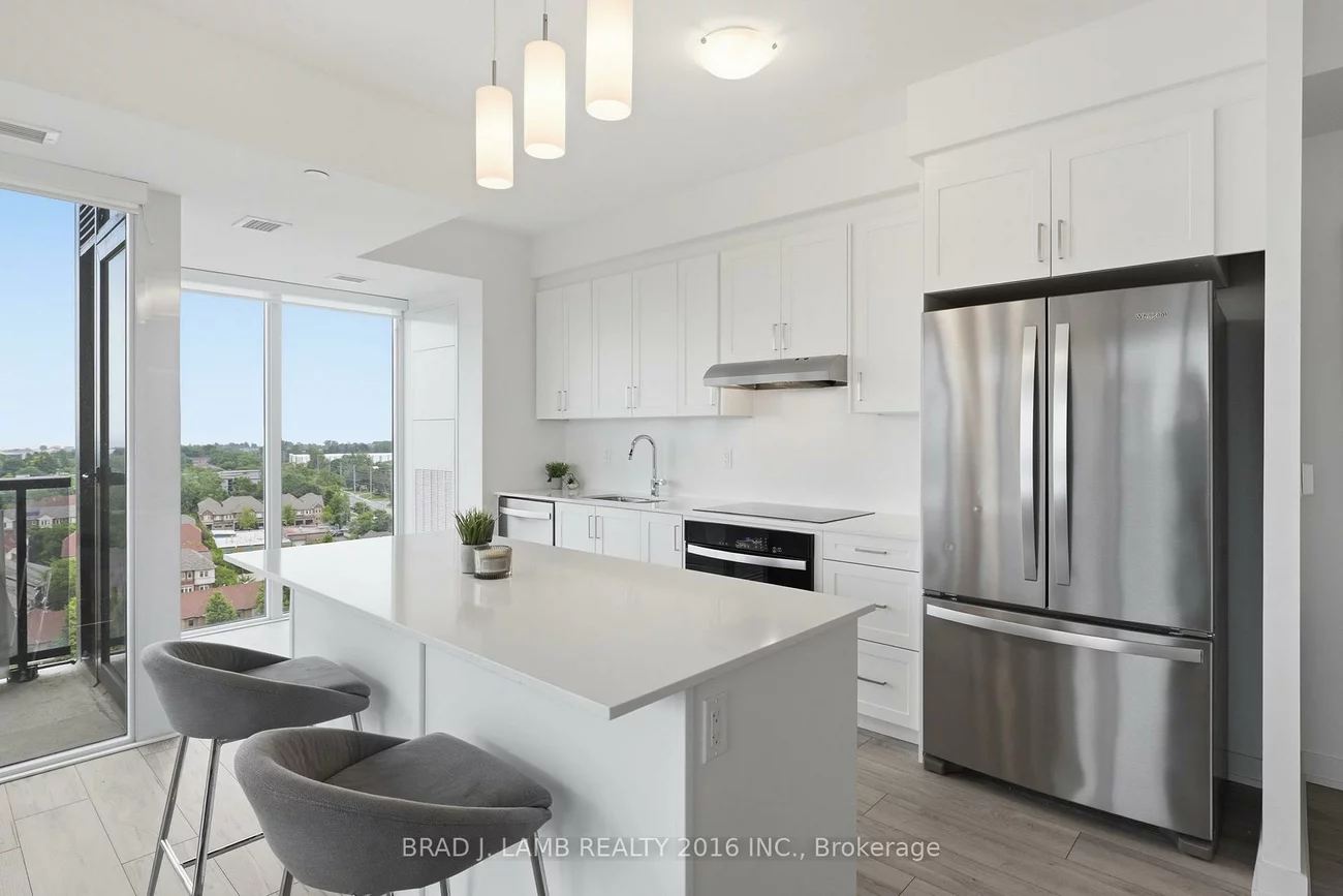 1035, Southdown, Clarkson, Mississauga
