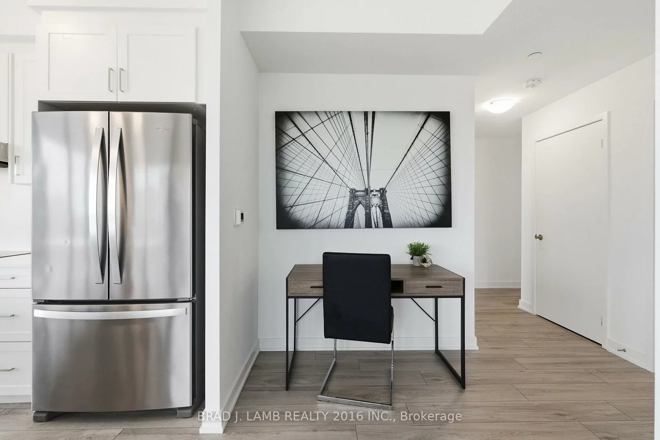 1035, Southdown, Clarkson, Mississauga