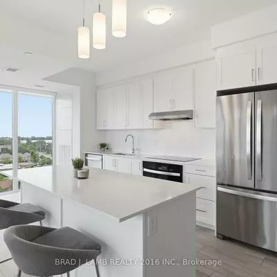1035, Southdown, Clarkson, Mississauga