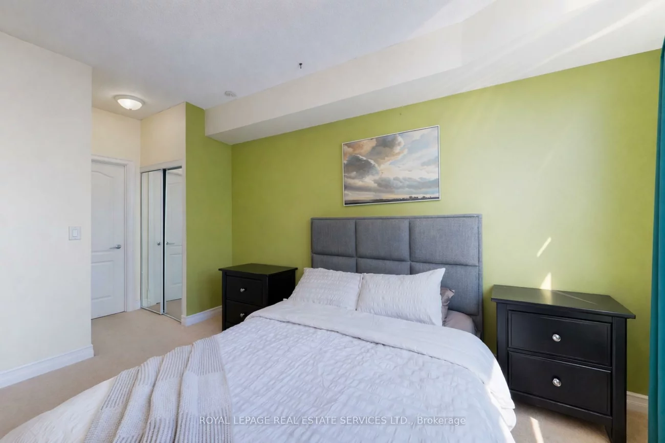 1, Elm, City Centre, Mississauga