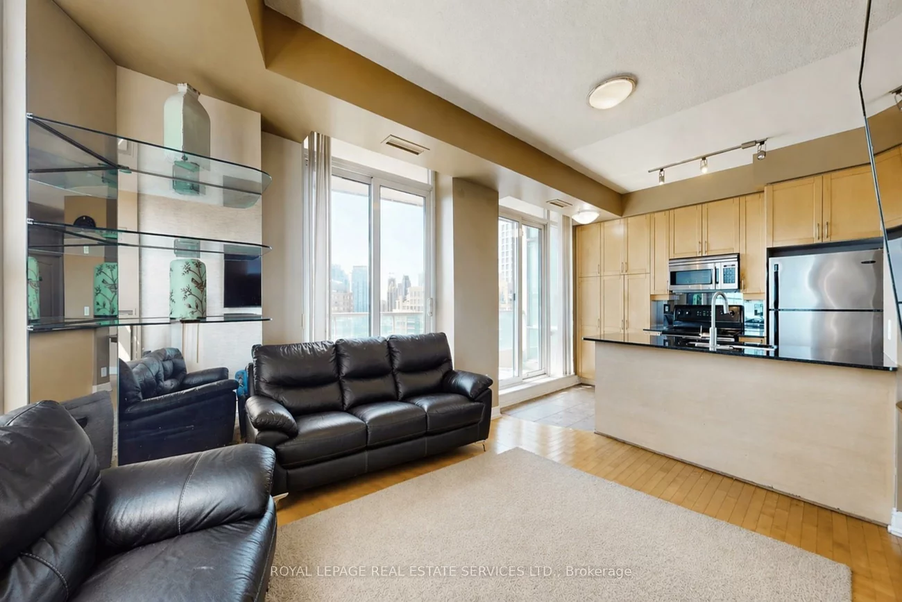 1, Elm, City Centre, Mississauga