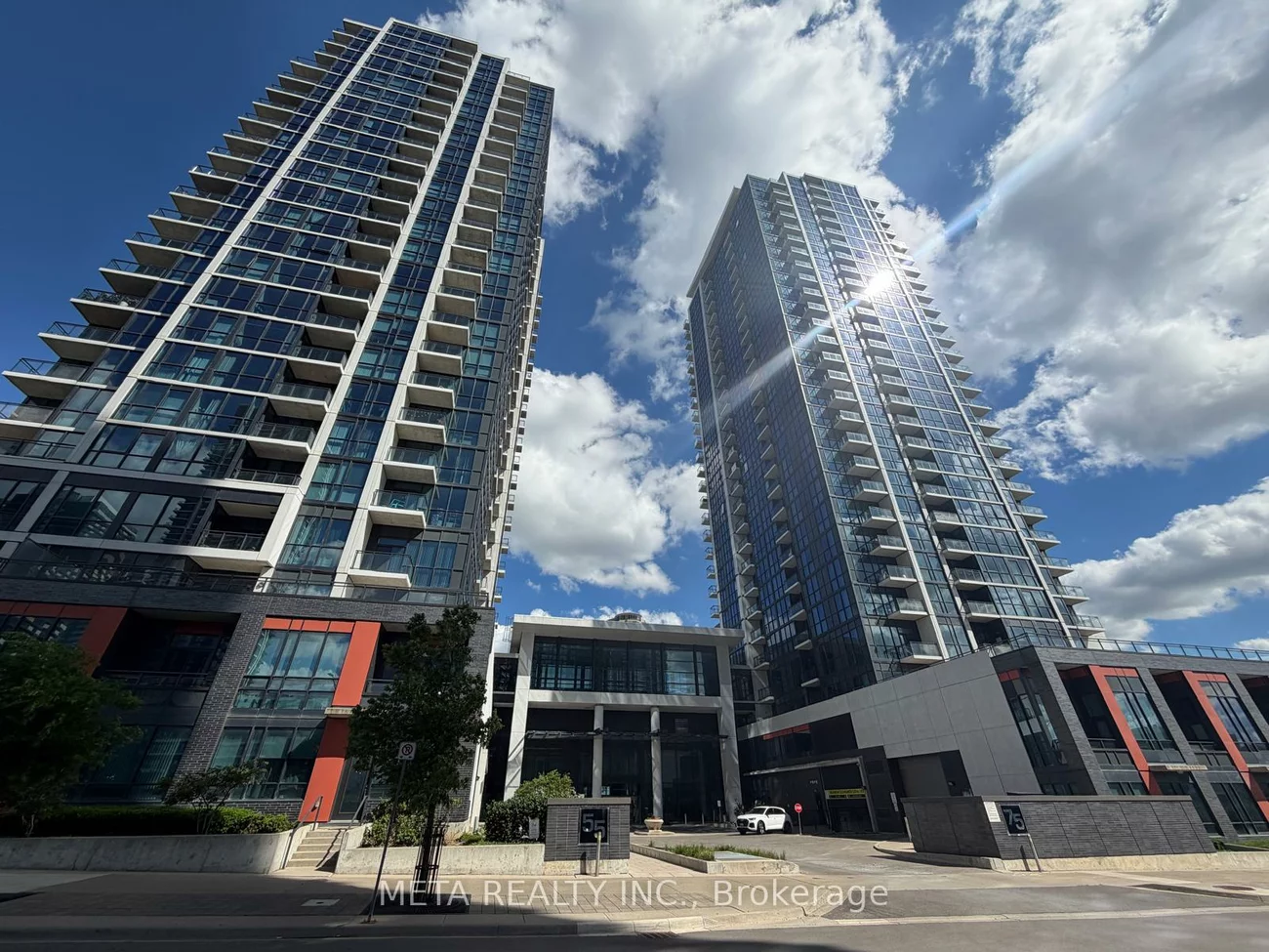 55, Eglinton, Hurontario, Mississauga
