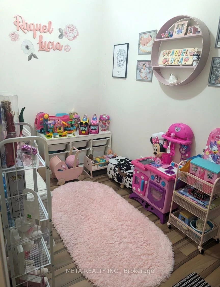 55, Eglinton, Hurontario, Mississauga