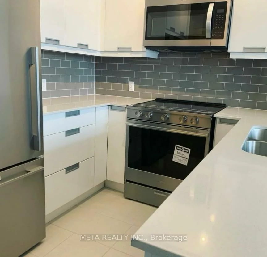 55, Eglinton, Hurontario, Mississauga