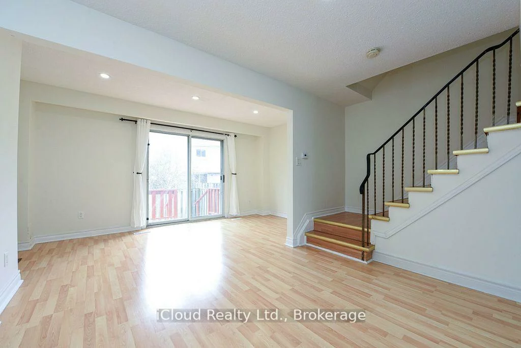 400, Mississauga Valley, Mississauga Valleys, Mississauga