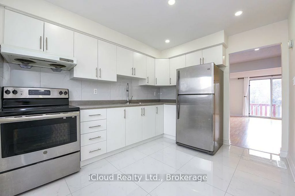 400, Mississauga Valley, Mississauga Valleys, Mississauga