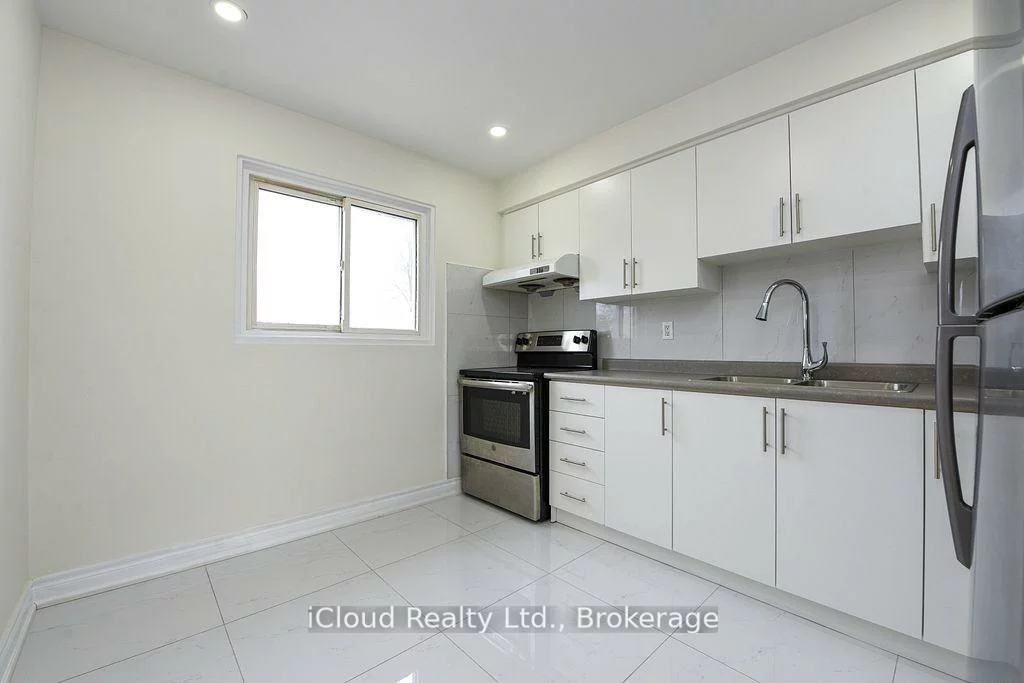 400, Mississauga Valley, Mississauga Valleys, Mississauga