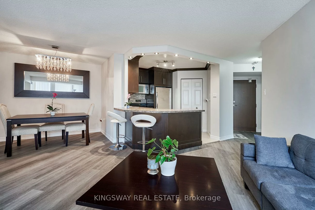 50, Kingsbridge Garden, Hurontario, Mississauga