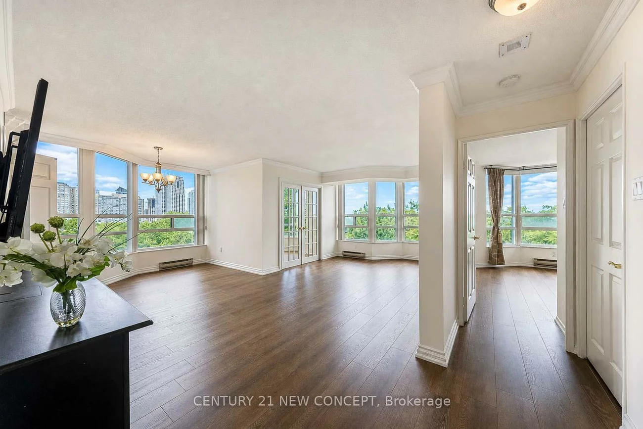 250, Webb, City Centre, Mississauga